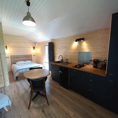 Le Petit Du Macquart P.o.a. Ranch, 2 A 3 Pers, * Saint-Martin-de-Fugeres