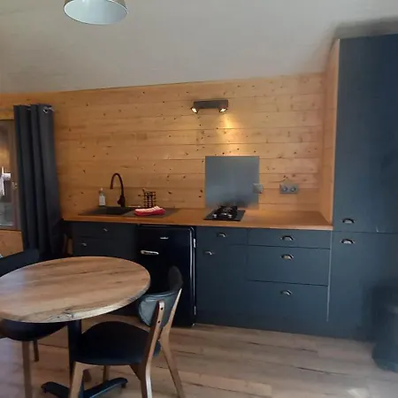 Alpstuga Le Petit Du Macquart P.o.a. Ranch, 2 A 3 Pers,